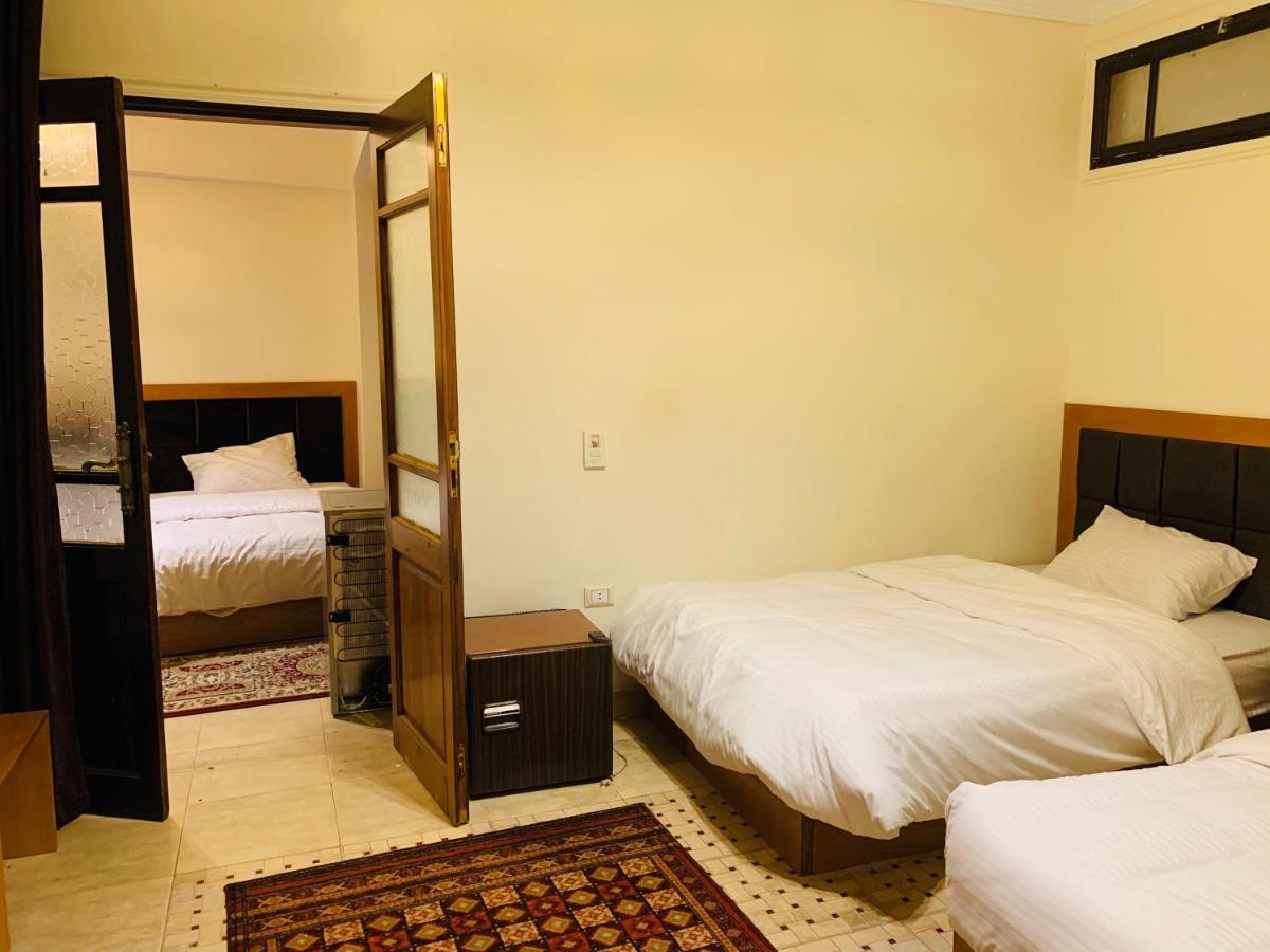 Draz Pyramids View Bed & Breakfast Kafret el-Gabal Exterior photo